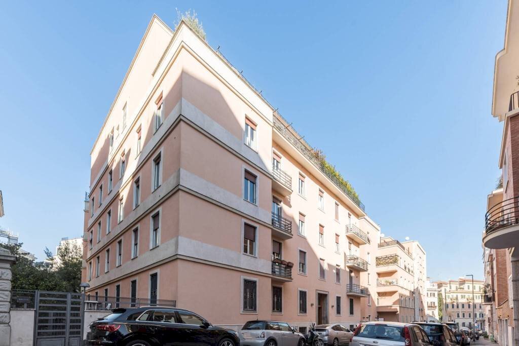 Facciata - Three-room apartment via Paraguay, 3, Roma - photo 2
