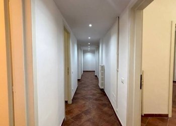 Corridoio - Three-room apartment via Paraguay, 3, Roma - photo 7