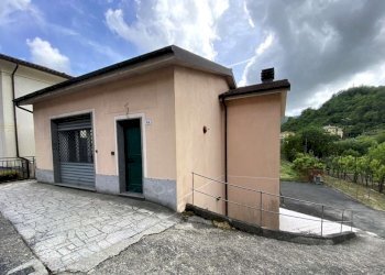 Viste - Independent house via Davide Norero, San Colombano Certenoli - photo 2