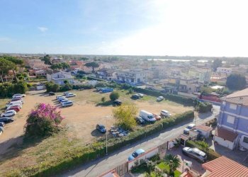 Vista - Four-room apartment via Antonio Roveggio, hamlet Dragona, Roma - photo 10