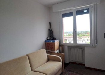 WhatsApp Image 2026-05-10 at 10.44.27 (7).jpg - Three-room apartment Piazzale Charlie Chaplin 21, Parma (neighborhood Oltretorrente) - photo 15