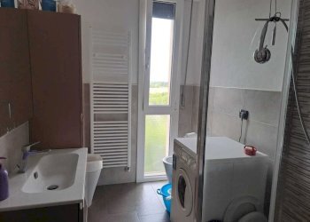 WhatsApp Image 2026-05-10 at 10.44.27 (4).jpg - Three-room apartment Piazzale Charlie Chaplin 21, Parma (neighborhood Oltretorrente) - photo 23