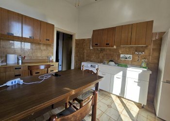 Trilocale CORSO PERRONE, Genova (zona Cornigliano) - foto 4