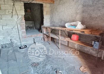 Four-room apartment viale rimembranze, Apricale - photo 17