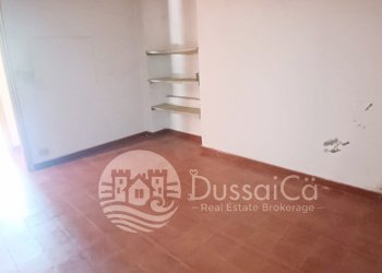 Four-room apartment viale rimembranze, Apricale - photo 11