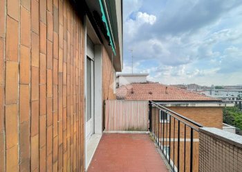 Two-room apartment Viale rapisardi, Milano (neighborhood Bruzzano) - photo 2