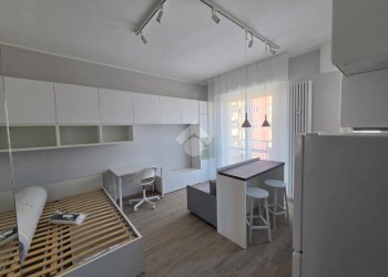 Two-room apartment Via Monfalcone, Milano (neighborhood Cimiano) - photo 1