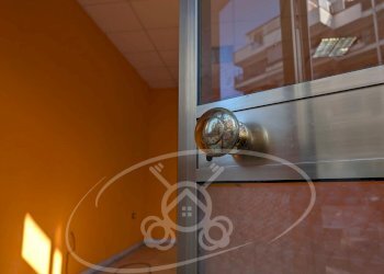 Commercial Premises Via Libera, 36, Foggia - photo 4