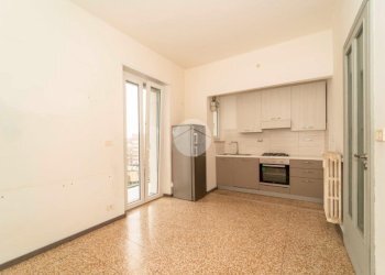Trilocale Via roccavione, Torino (zona Borgo Vittoria) - foto 2