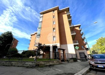 Three-room apartment Via Isernia, Torino (neighborhood Lucento) - photo 2