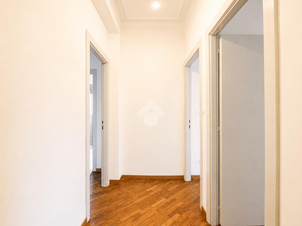 Three-room apartment Via Gaspare Spontini, Parma (neighborhood Cittadella) - photo 2