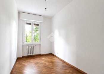 Three-room apartment Via Gaspare Spontini, Parma (neighborhood Cittadella) - photo 3