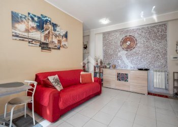 Two-room apartment Via per Cassina Nuova, Paderno Dugnano - photo 4