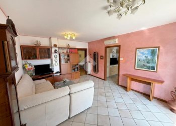 Three-room apartment Via Dante Alighieri, Paullo - photo 2