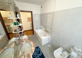 Three-room apartment Via Dante Alighieri, Paullo - photo 10