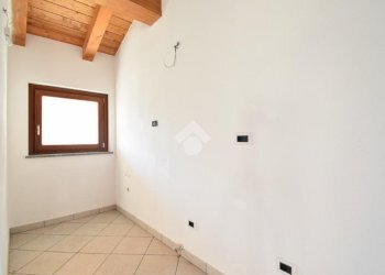 Three-room apartment Frazione Banchet, Pontey - photo 9