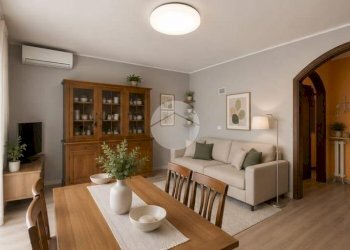Four-room apartment Via cesare battisti, Cossato - photo 3