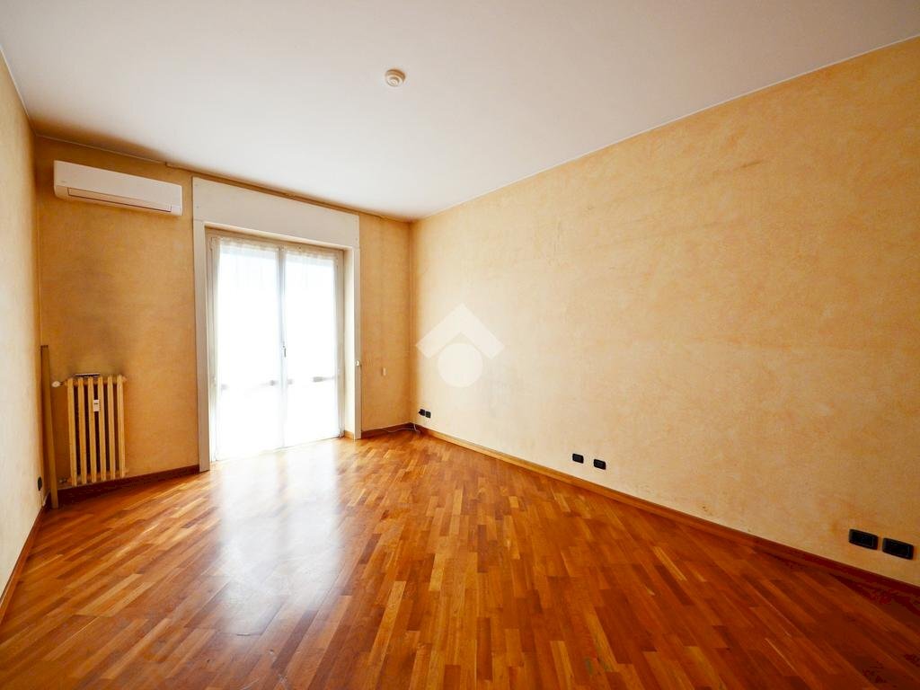 Three-room apartment via D'Annunzio, Cernusco sul Naviglio - photo 3