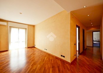 Three-room apartment via D'Annunzio, Cernusco sul Naviglio - photo 6