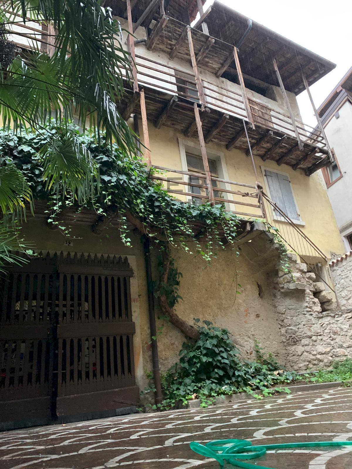 Foto 1 - Casa indipendente Mori - foto 1