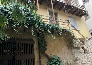Foto 1 - Casa indipendente Mori - foto 1
