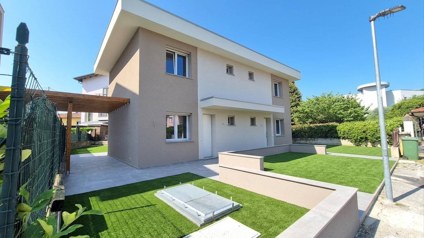 Foto 2 - Casa semi indipendente Via Marzan, Peschiera del Garda - foto 2