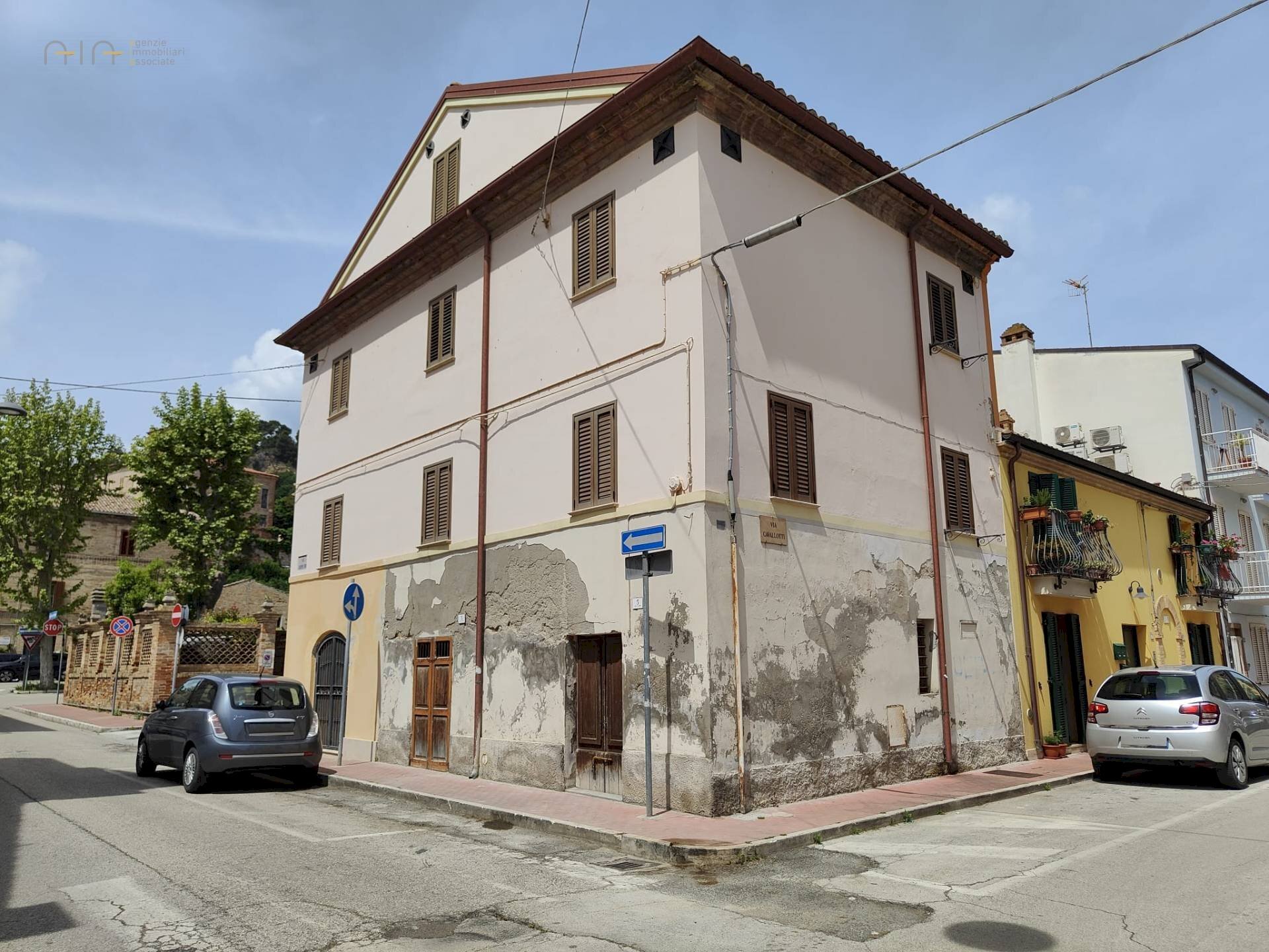 Foto 1 - Laboratorio Via Verdi
 
3/5, Grottammare - foto 1
