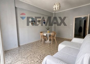 Sala da pranzo - Three-room apartment Via Principe di Piemonte
 
54, Casoria - photo 2