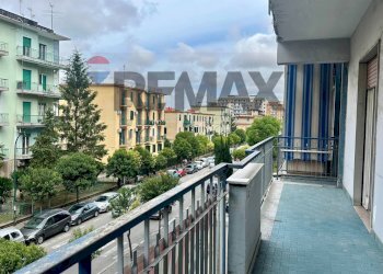 Balcone - Three-room apartment Via Principe di Piemonte
 
54, Casoria - photo 11