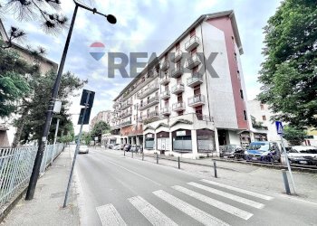 Edificio all\'aperto - Ufficio Via Leonardo Da Vinci
22, Cernusco sul Naviglio - foto 2