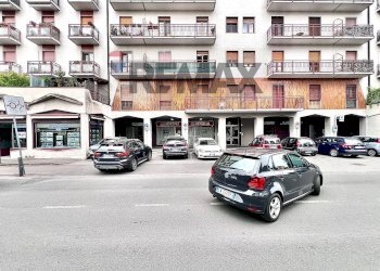 Edificio all\'aperto - Ufficio Via Leonardo Da Vinci
22, Cernusco sul Naviglio - foto 5