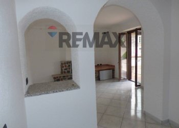 Hall / corridoio - Three-room apartment Via del cattel
 
19, Luino - photo 4