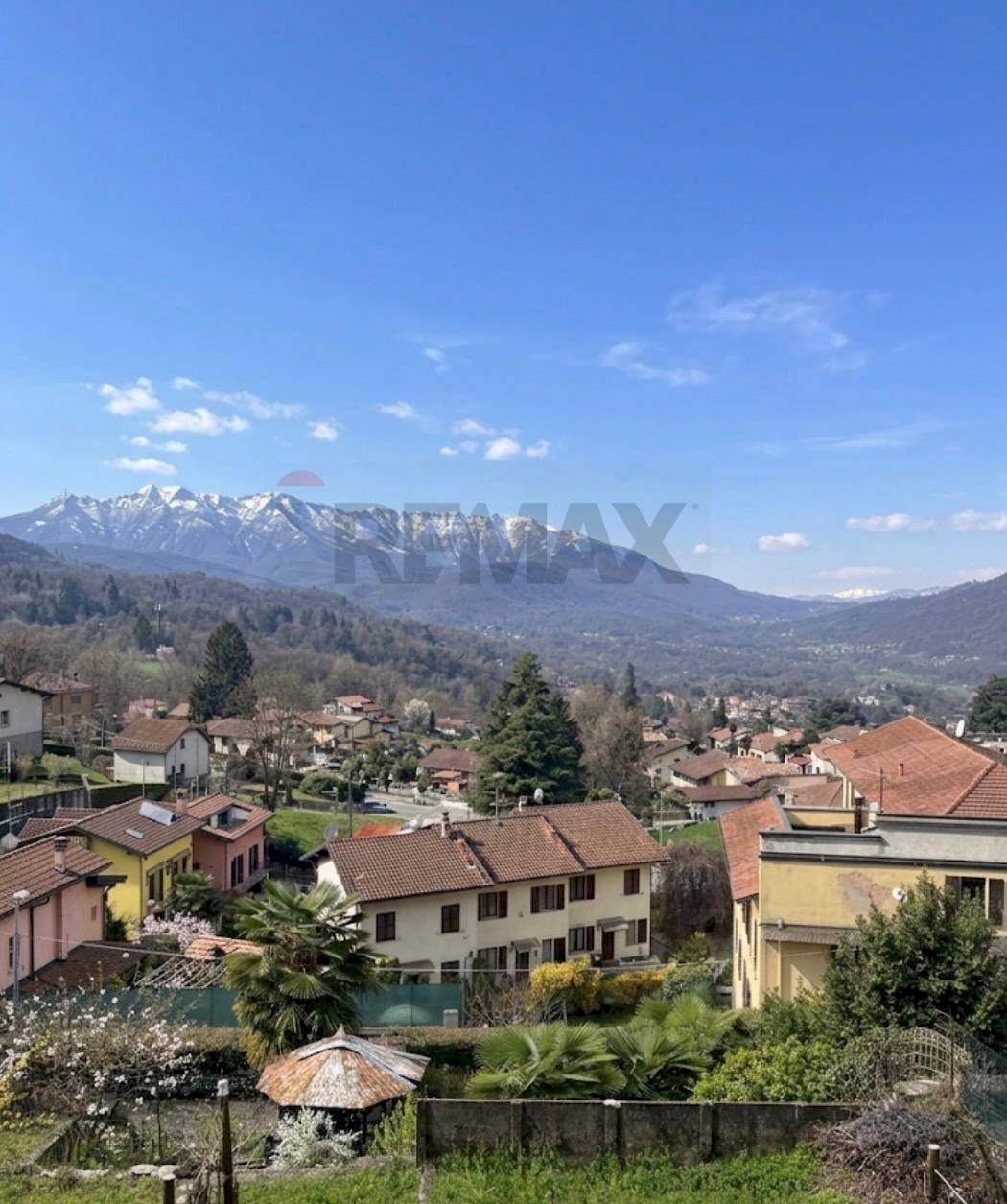 Vista delle montagne - Two-room apartment Cunardo - photo 1