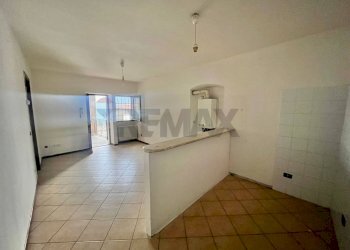 Stanza vuota - Two-room apartment Cunardo - photo 7