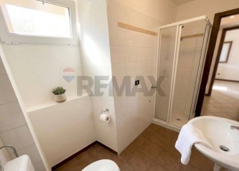 Bagno - Two-room apartment Cunardo - photo 12