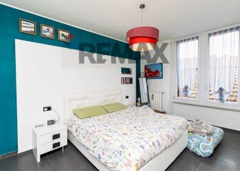 Camera / camera da letto - Three-room apartment Via Ulisse Merini
 
19, Varese - photo 7