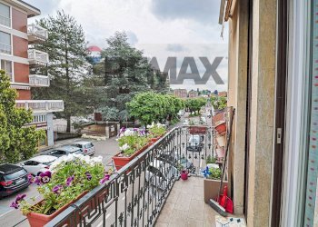 Balcone - Three-room apartment Via Ulisse Merini
 
19, Varese - photo 18
