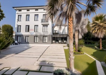 Casa all\'aperto - Villa Gorizia
 
18, Gemonio - foto 2