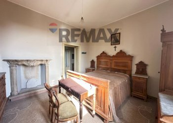 Camera / camera da letto - Villa Gorizia
 
18, Gemonio - foto 26