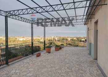 Terrazza - Attico Via Empoli
 
16, San Giovanni la Punta - foto 1
