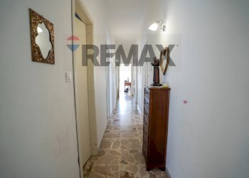 Hall / corridoio - Attico Via Empoli
 
16, San Giovanni la Punta - foto 14