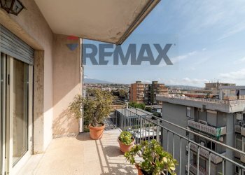 Balcone - Four-room apartment Via Gambetta
 
2, Catania - photo 4