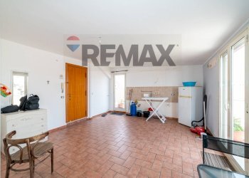 Soggiorno - Four-room apartment Via Gambetta
 
2, Catania - photo 20