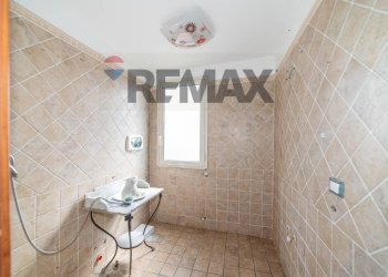 Bagno - Four-room apartment Via Gambetta
 
2, Catania - photo 22
