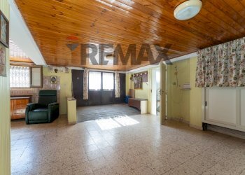Stanza vuota - Casa indipendente Via San Nullo
 
80, Catania - foto 12