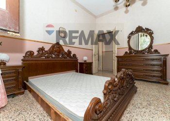 Camera / camera da letto - Casa indipendente Via San Nullo
 
80, Catania - foto 39