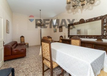 Sala da pranzo - Casa indipendente Via San Nullo
 
80, Catania - foto 46