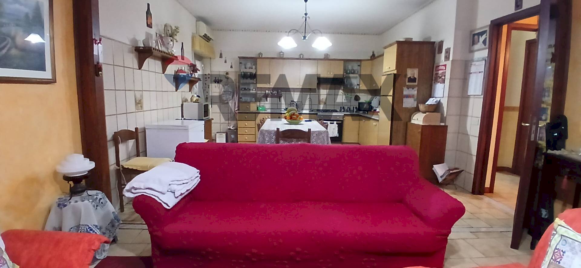 Sala da pranzo - Quadrilocale Via Regina Del Cielo
20, Fiumefreddo di Sicilia - foto 2