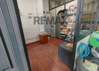 Dispensa di stoccaggio - Magazzino Via Agrigento
9, San Pietro Clarenza - foto 3