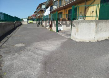 Edificio all\'aperto - Magazzino Via Agrigento
9, San Pietro Clarenza - foto 13